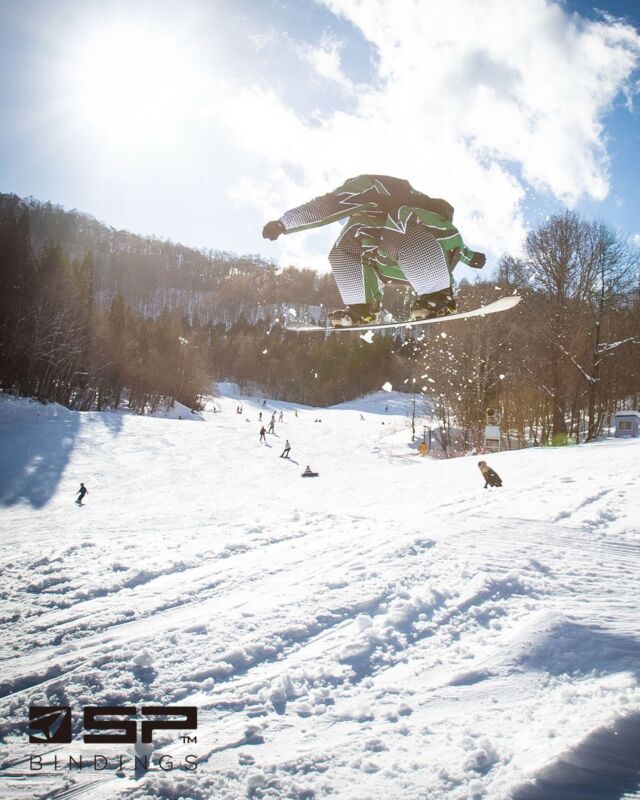 18-19モデル オレンジカラーが映える「MOUNTAIN」徹底解説 - USP JAPAN